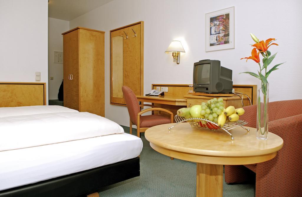 Matchpoint Hotel อัลท์ดอร์ฟ ไบ เนือร์นแบร์ก ห้อง รูปภาพ